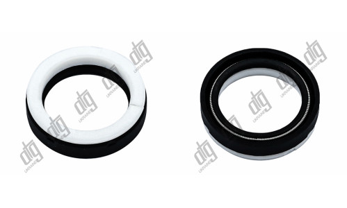 Сальник 28*38*7/9 (7V3)