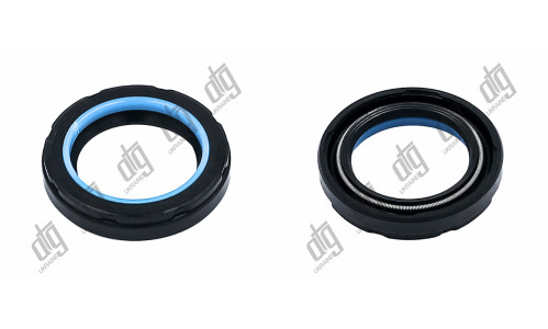 Сальник 23,5*33,6*6 (7V2)