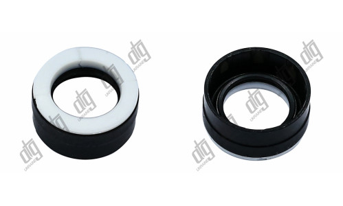 Сальник 24*37,1*15/ 17 (7V3)